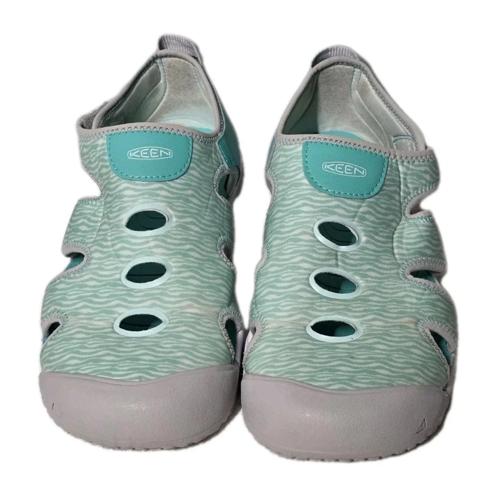 KEEN Stingray Gray Green Sport Water Sandals Youth BIG KIDS 6 Unisex Closed‎ Toe